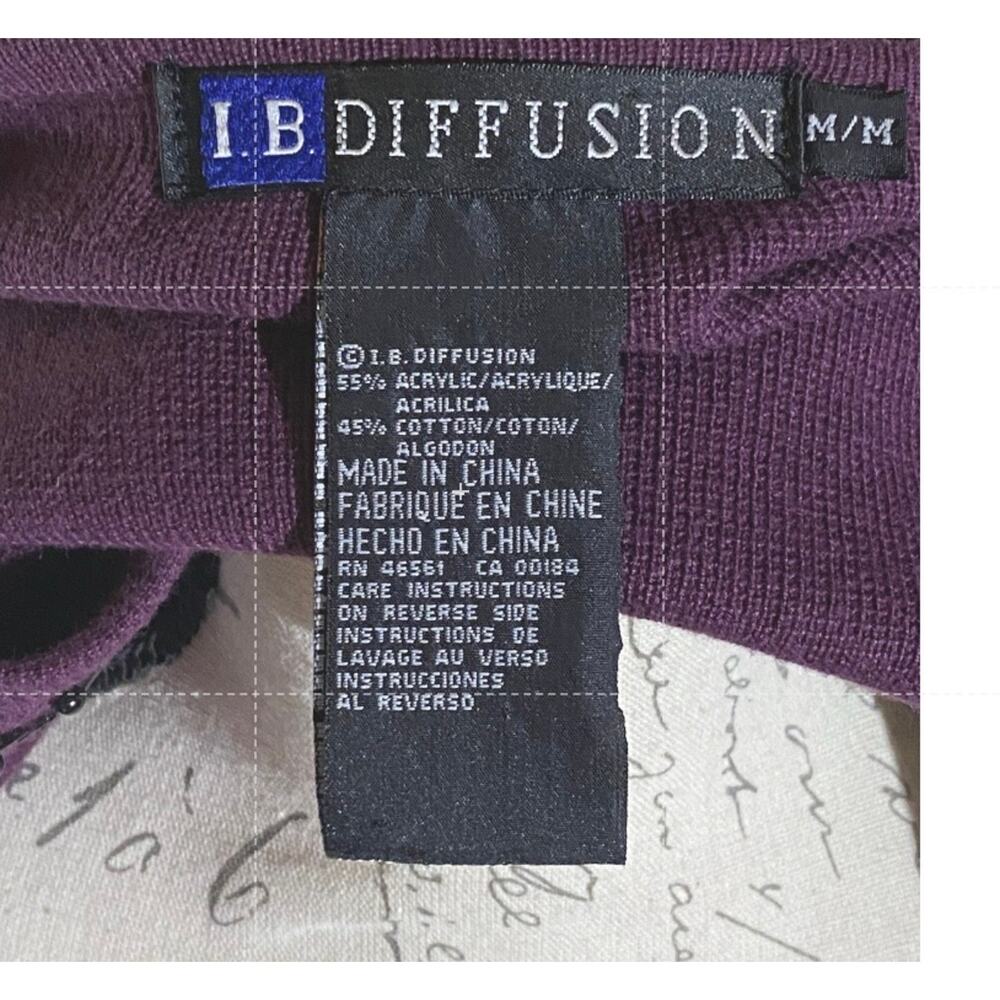 Vintage IB Diffusion Embellished V-Neck Sweater - Picture 2 of 5